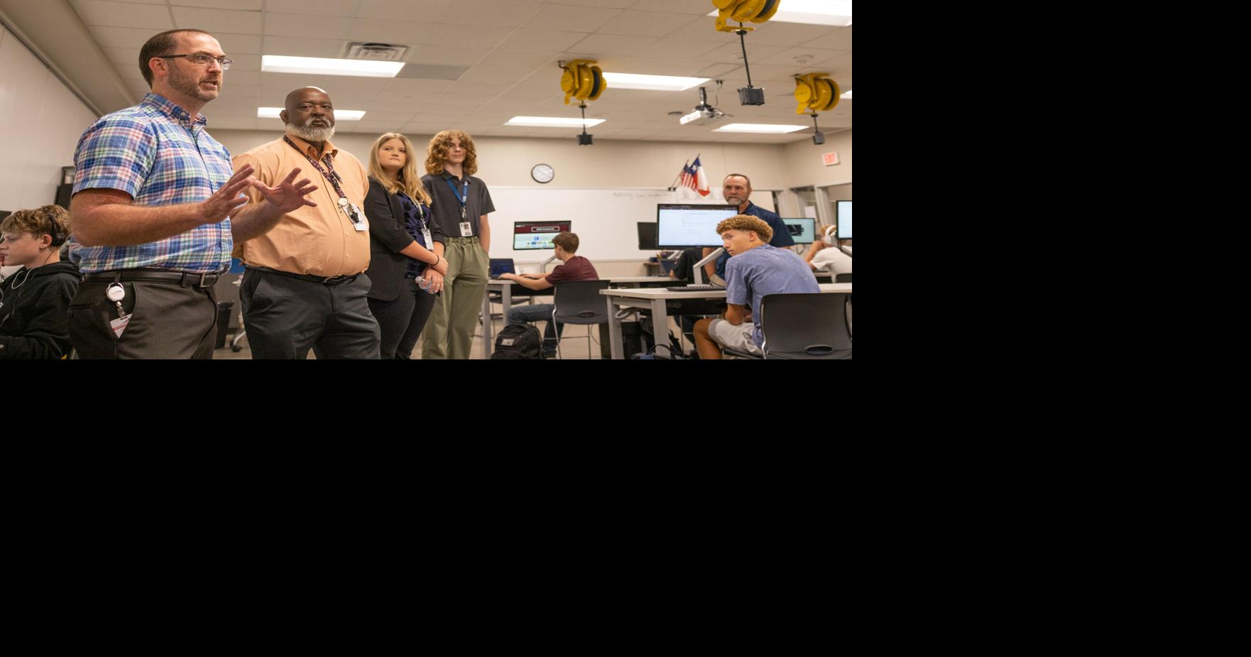 Brazosport ISD showcases STEM program alongside nonprofit
