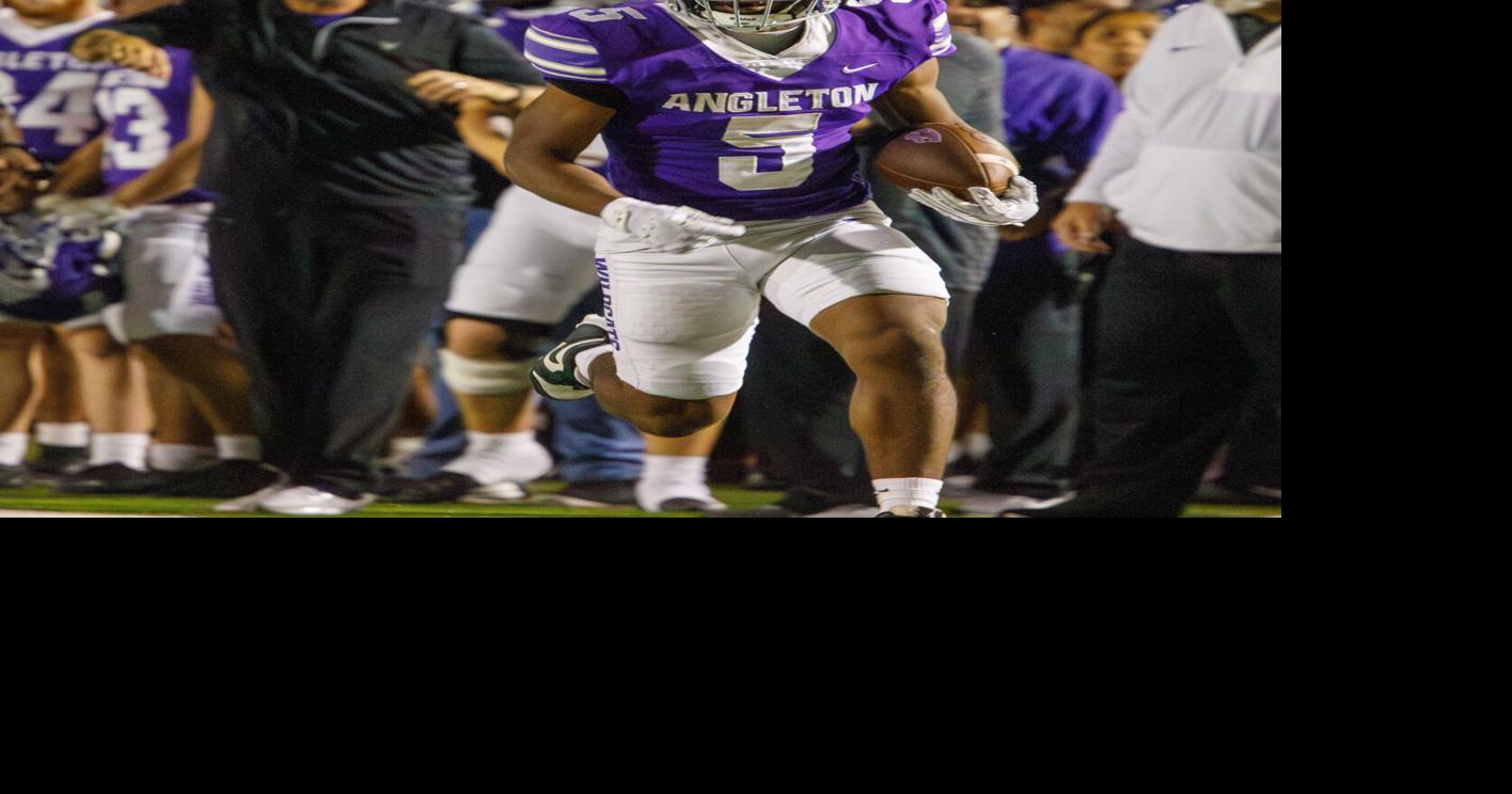 Angleton RB hopes to follow in footsteps of prolific San Diego State ballcarriers Angleton's Moore hopes to continue rich tradition of San Diego State RBs By TED DUNNAM Ted.Dunnam@thefacts.com Jul 27, 2026 3 mins ago