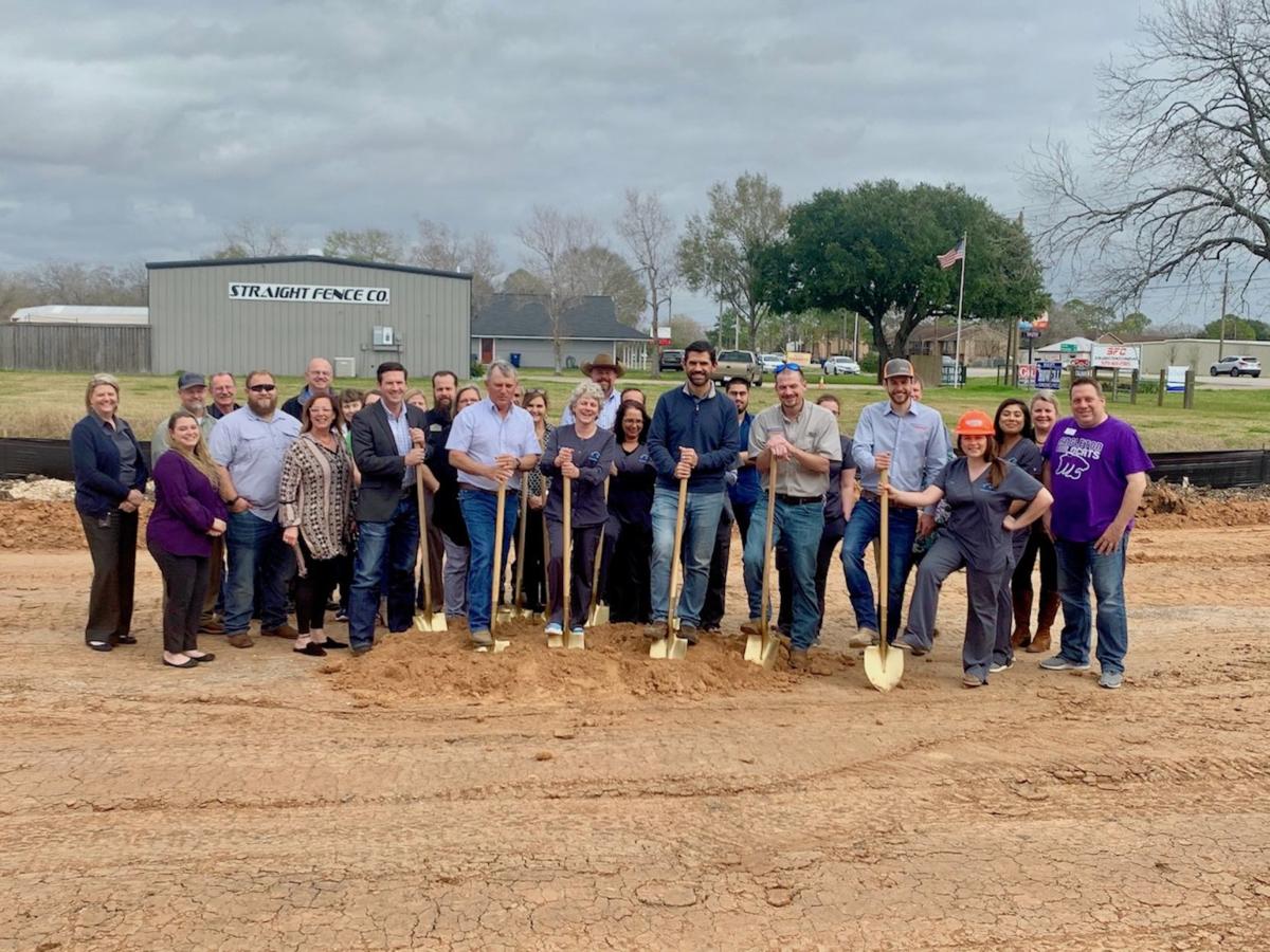 Angleton Veterinary Clinic Breaks Ground On New Building Business Weekly Thefacts Com