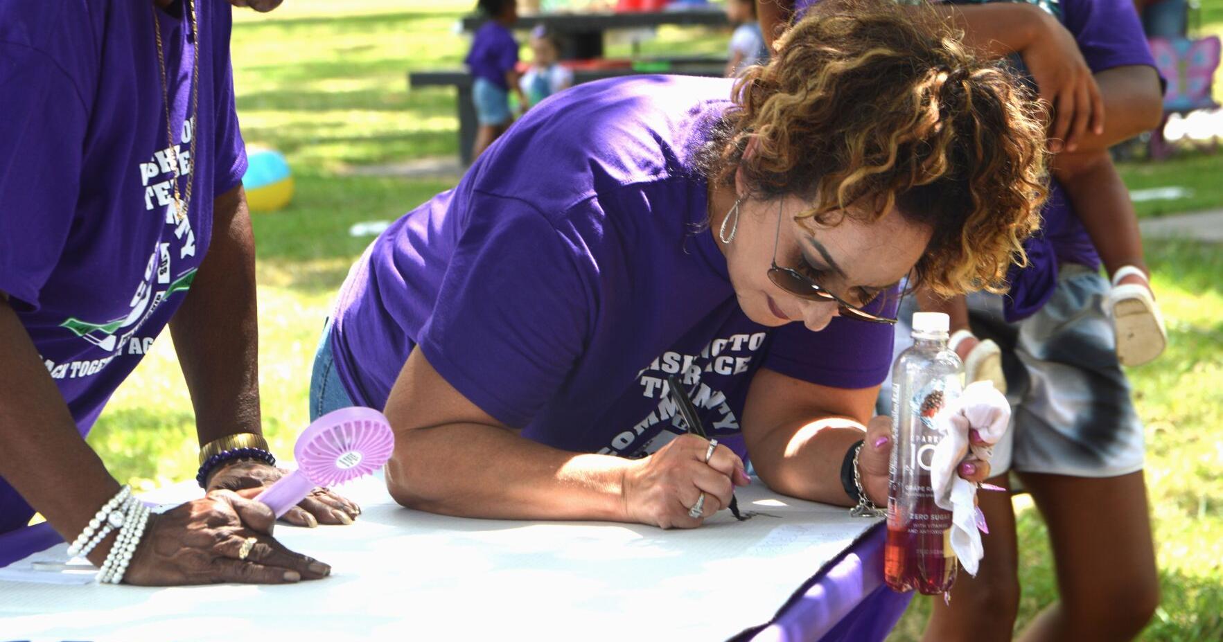 Washington Terrace community celebrates its 'family' - Vimarsana News