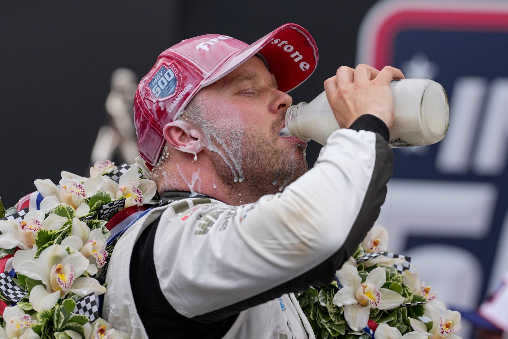 Late pass sends Felix Rosenqvist past David Malukas for the