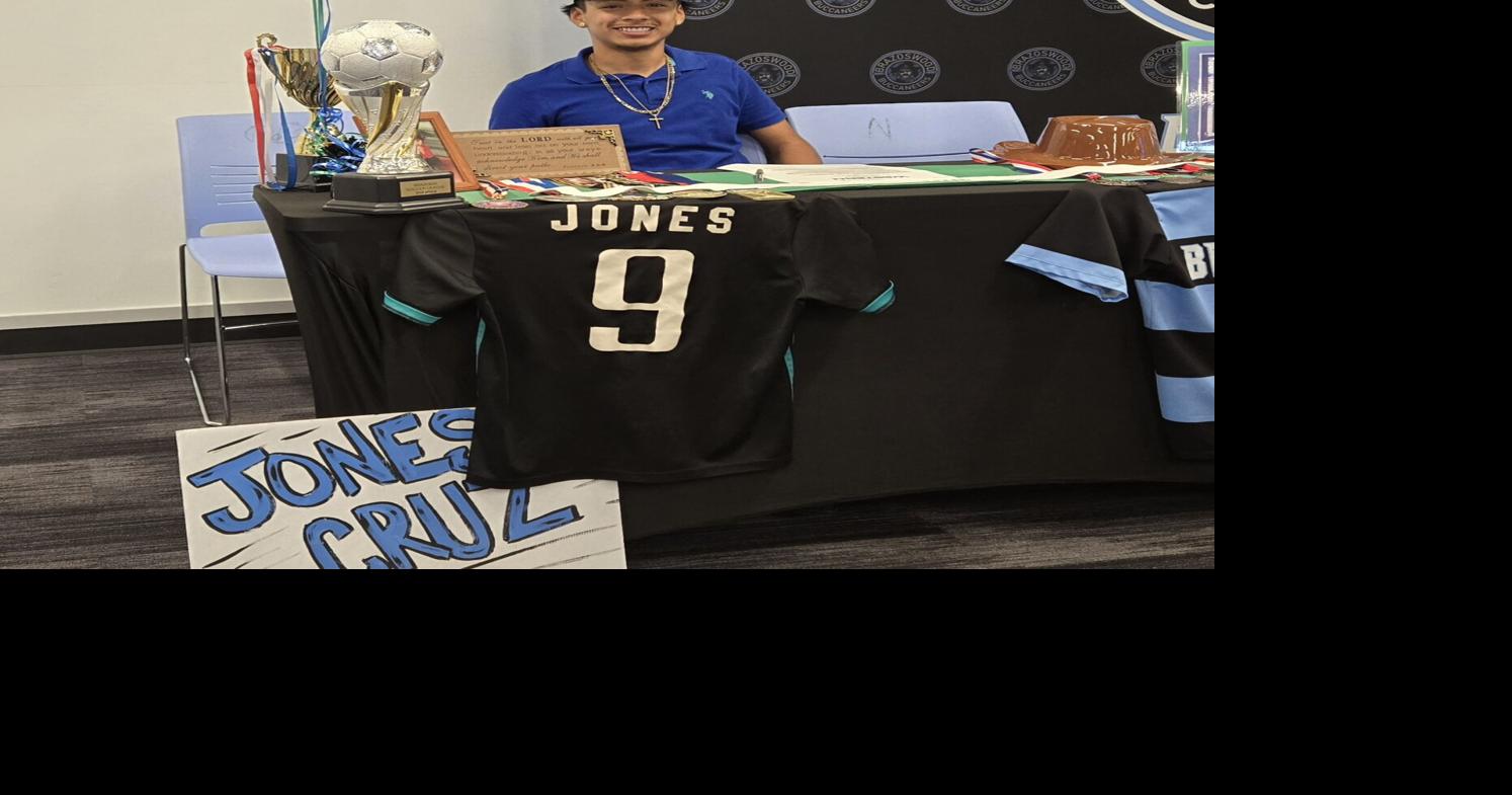 Buccaneer soccer standout signs with strong junior college program Through teamwork, Brazoswood's Jones-Cruz earns opportunity to continue career By TED DUNNAM Ted.Dunnam@thefacts.com May 26, 2026 2 mins ago