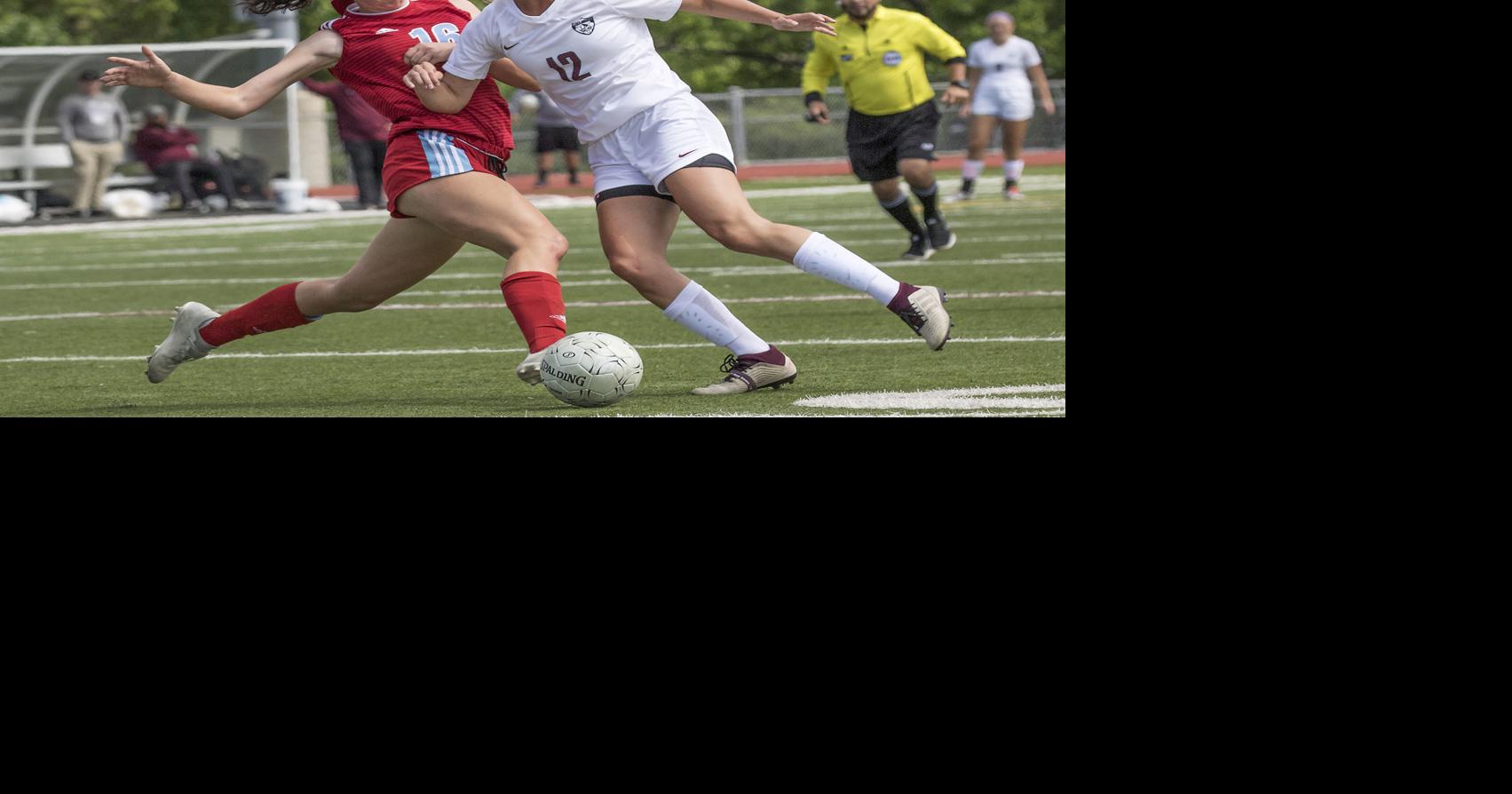 Lumberton finishes off Lady 'Necks Sports