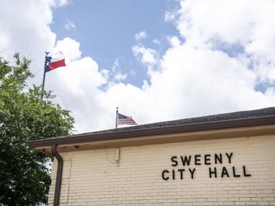 Sweeny City Hall