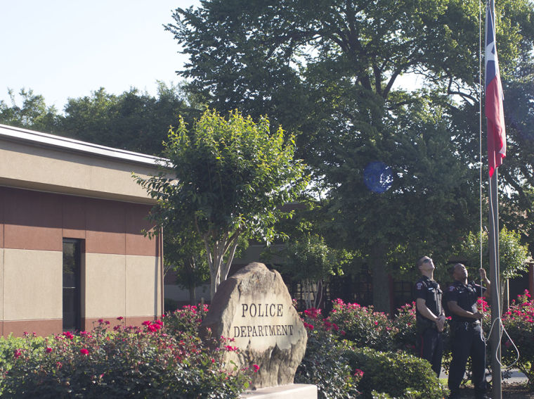 Clute residents celebrate Police Memorial Day in flaglowering ceremony