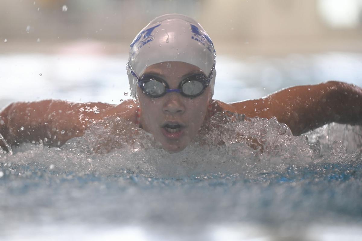 Lake Jackson swimmers head to state Sports