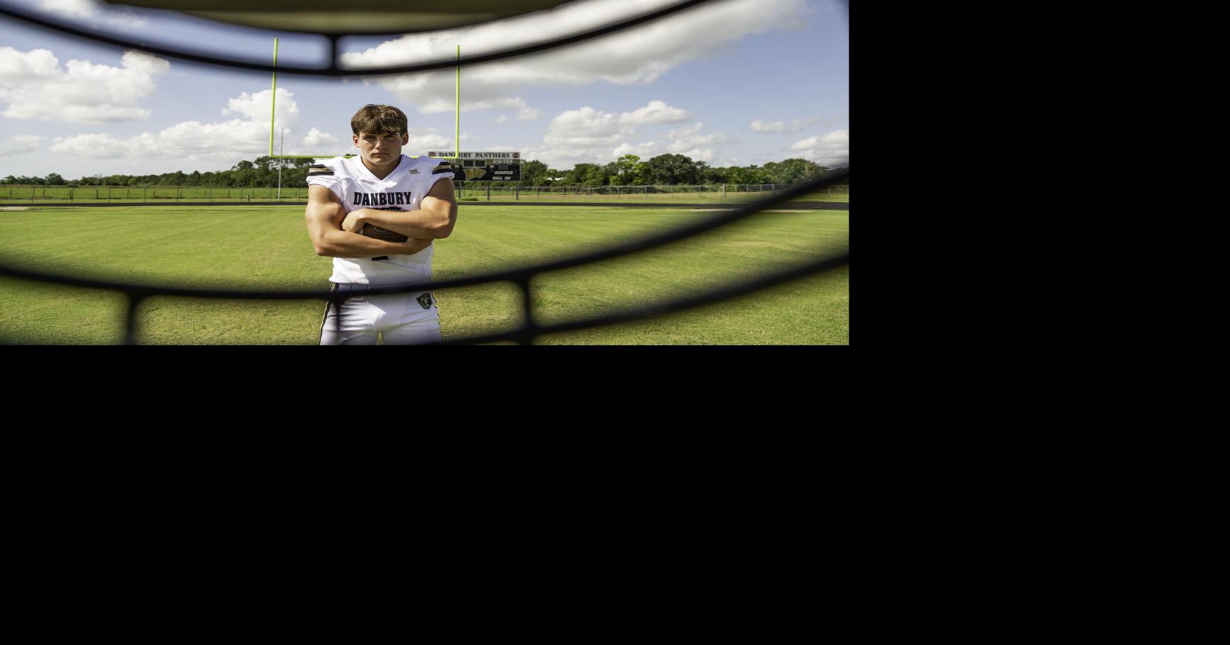2026 Playbook Magazine: Lamb has skill set to give Panthers a chance By TED DUNNAM Ted.Dunnam@thefacts.com Sep 3, 2026 8 mins ago