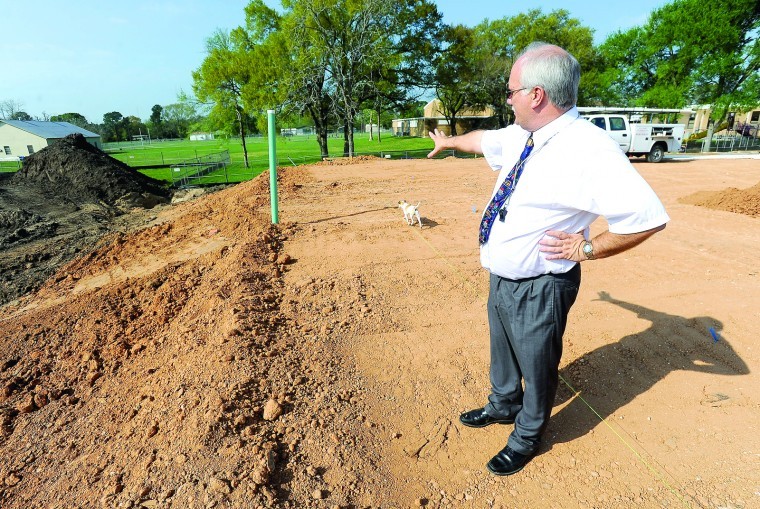 DAMON'S BIG DIG Crews begin work on Damon ISD expansion News