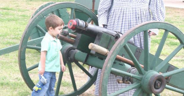 Brazoria County residents celebrate Texas Independence Day | Angleton ...
