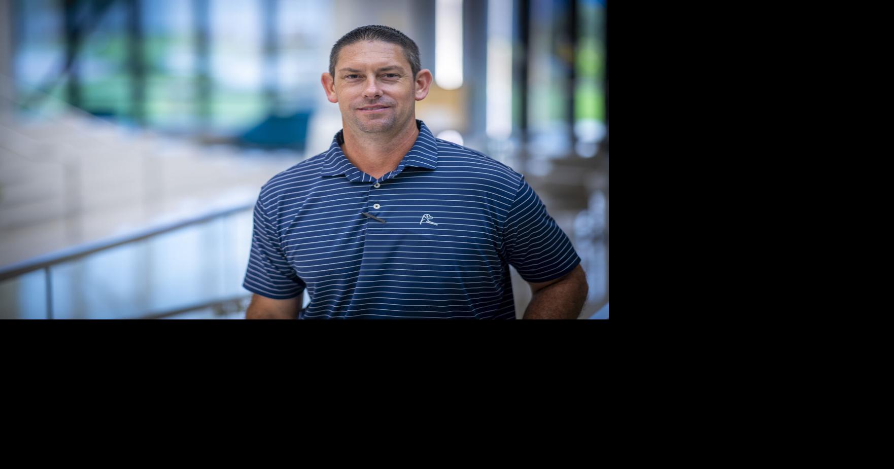 His 'why' a 'dream,' Angleton's Stewart rediscovers calling with Brazosport College
