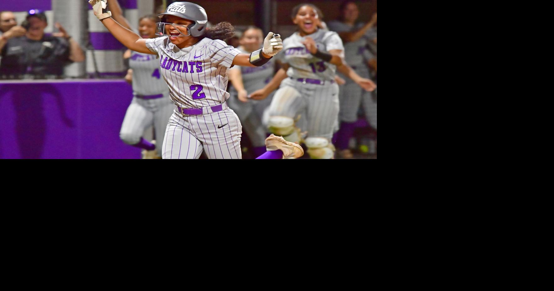 RALLY ’CATS: Angleton takes Game 1 of bidistrict series with late-game ...