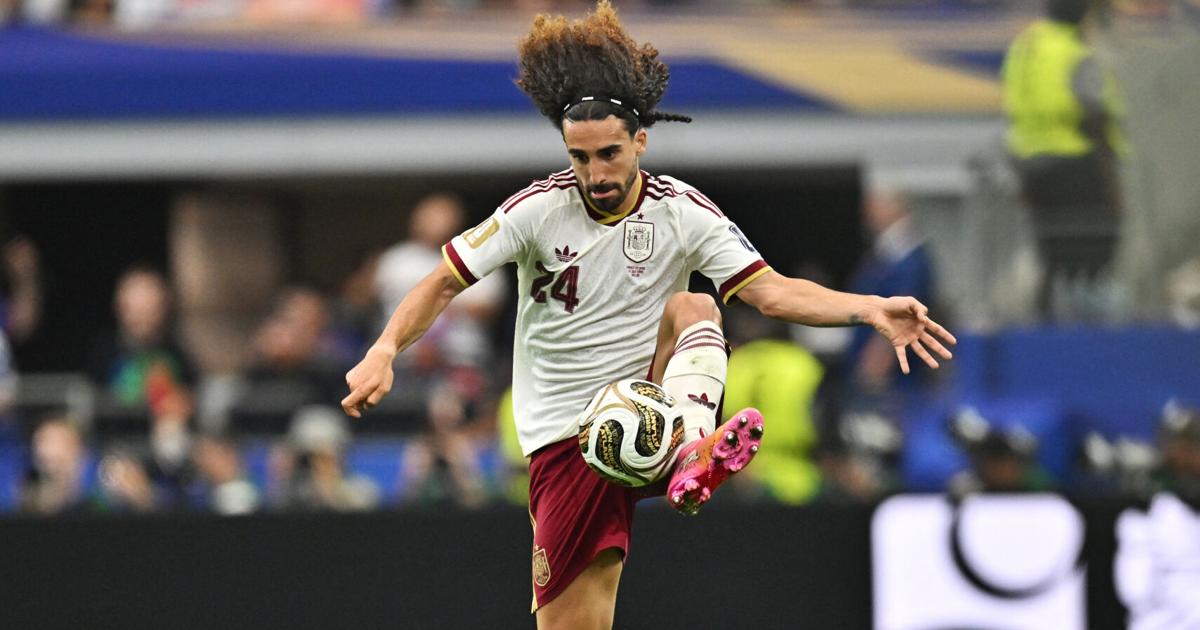Spain recaptures 2010 spirit after France masterclass
