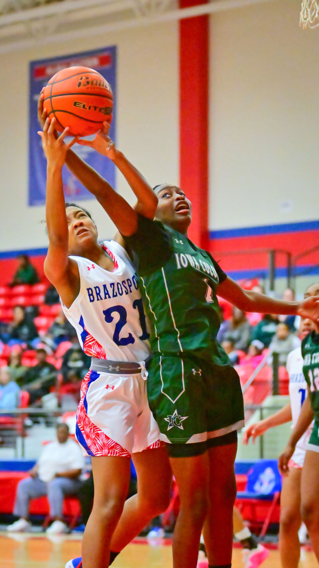 Lady Pioneers Take Sole Possession Of 1st With Electrifying Win Over ...