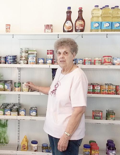 Brazoria Church opens food pantry to county residents