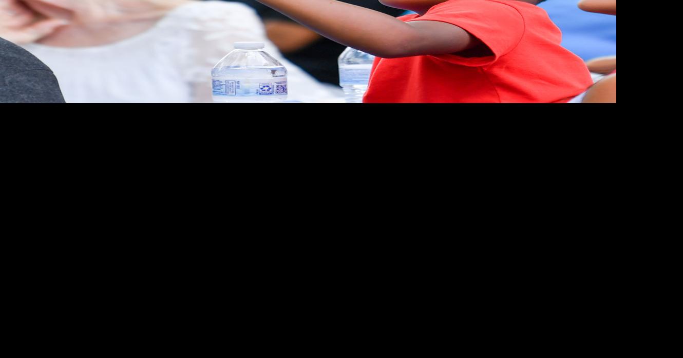 Angleton Chamber of Commerce expects large crowd for Flag Day