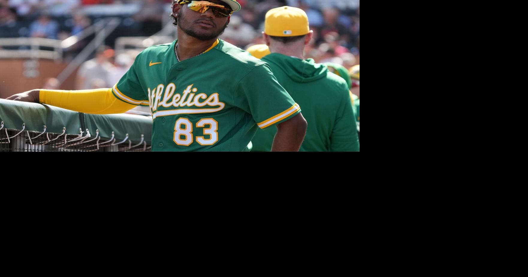 Athletics shortstop Leo de Vries prepares to play the San Francisco Giants at Scottsdale Stadium.