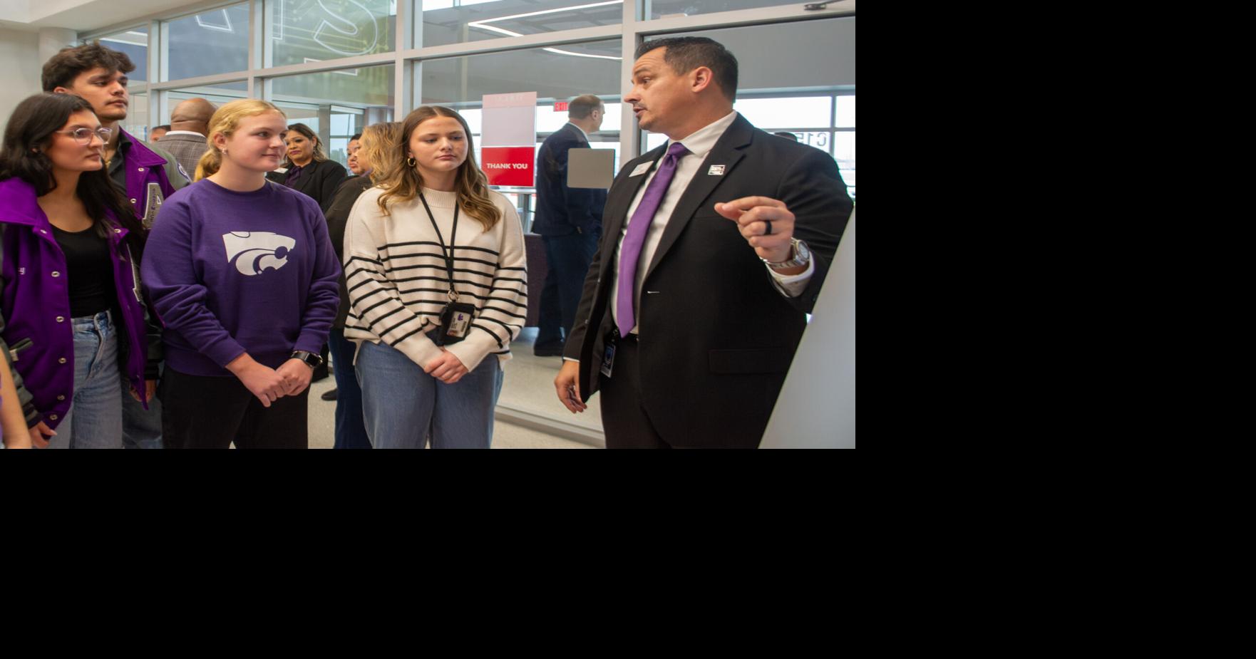 School’s in session and so is the bank at Angleton High | News ...