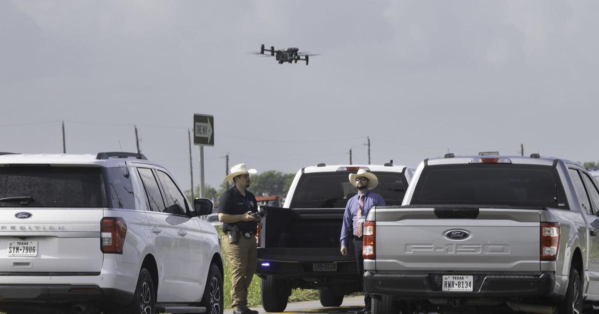 Houston man dies after confrontation with Brazoria County deputies