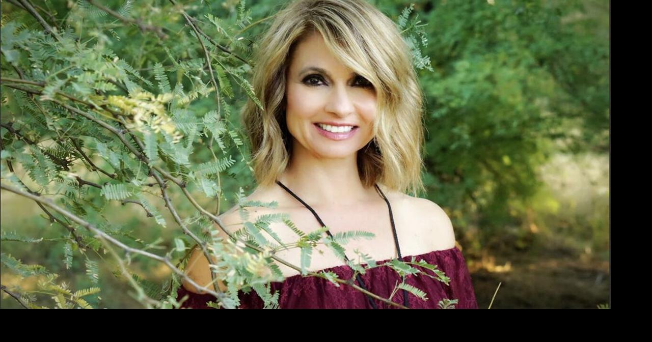 Laurie Husband affiliates with Coldwell Banker Business