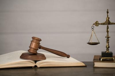 gavel