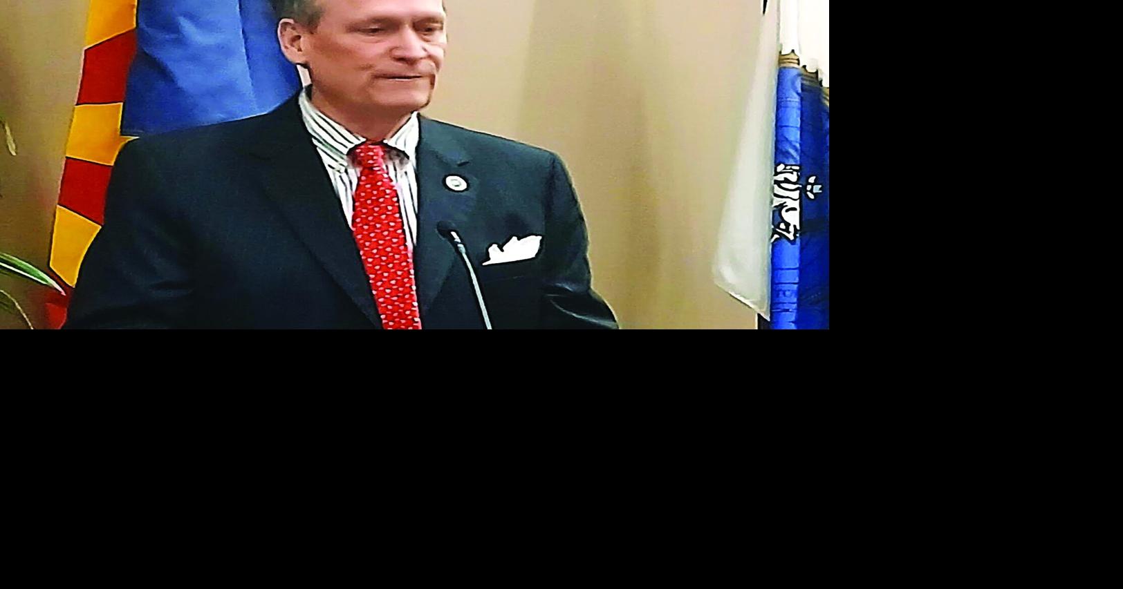 Suspended Scottsdale chief of staff battles HOA