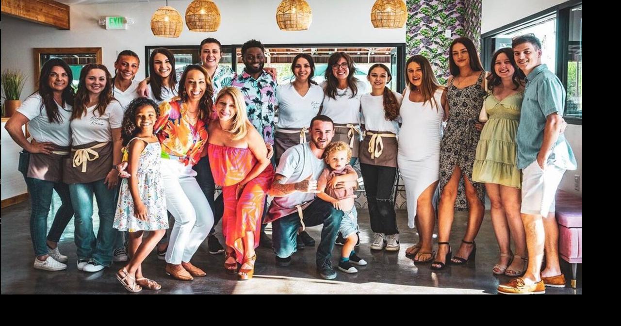 New restaurant serves coastal flavors in Cave Creek Business