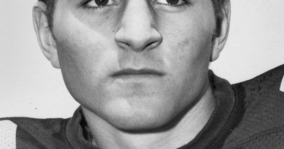 Iowa football team of 50 years ago went winless, yet had plenty of ...