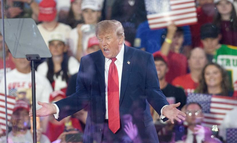 President Trump headlines Sioux City rally