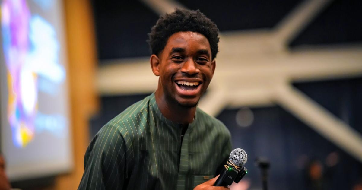 First Iowan earns National Youth Poet Laureate title | News | thegazette.com