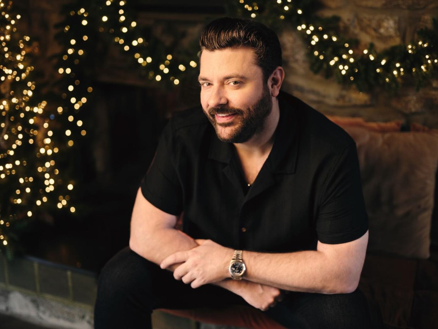 Chris Young finally embarks on a Christmas tour | Entertainment |  thegazette.com