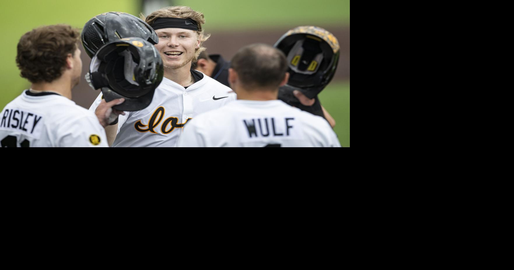 Iowa baseball to play fall exhibition game at the Field of Dreams