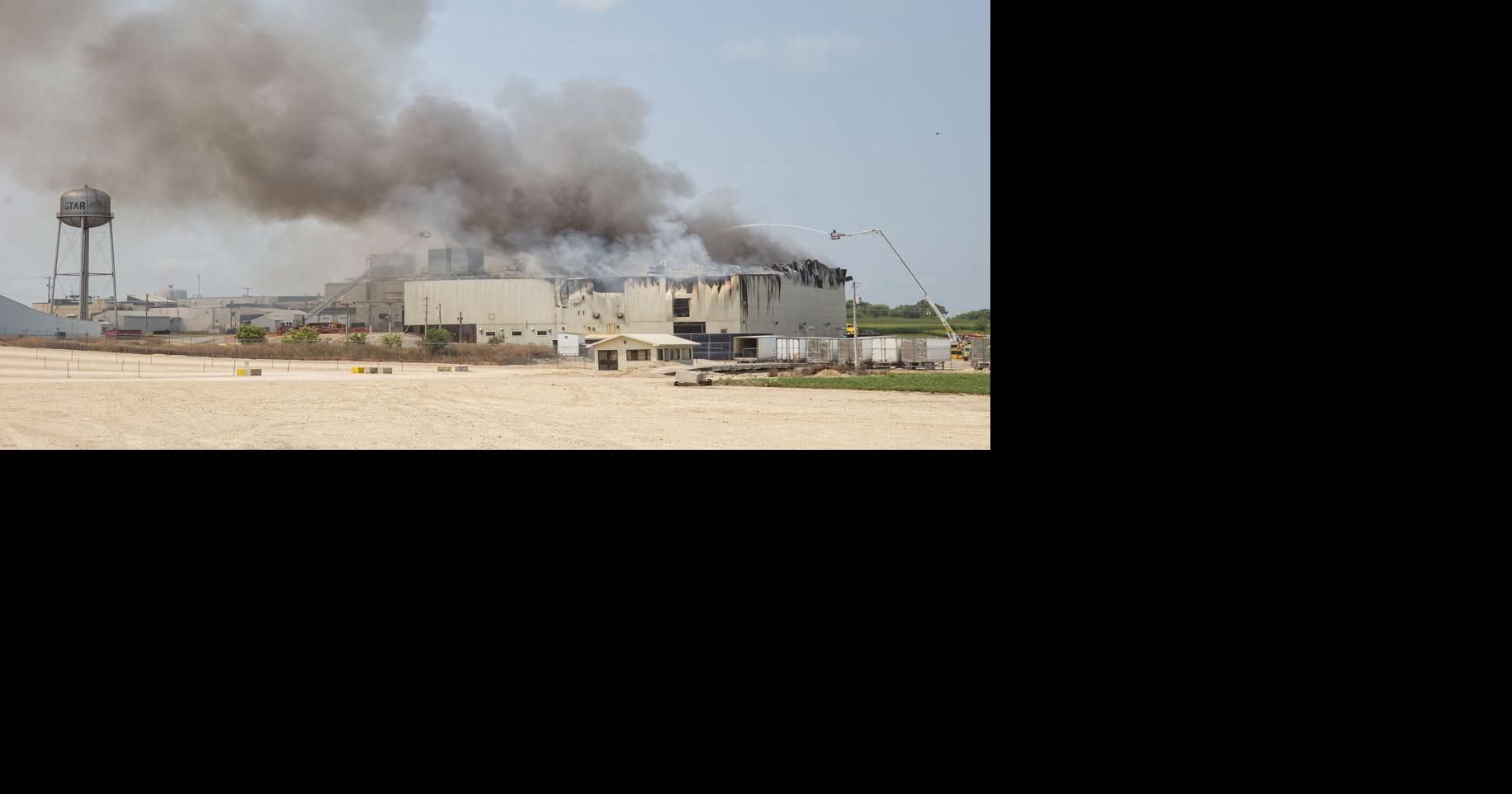 Photo Gallery: Fire at AgriStar Meat & Poultry Plant in Postville