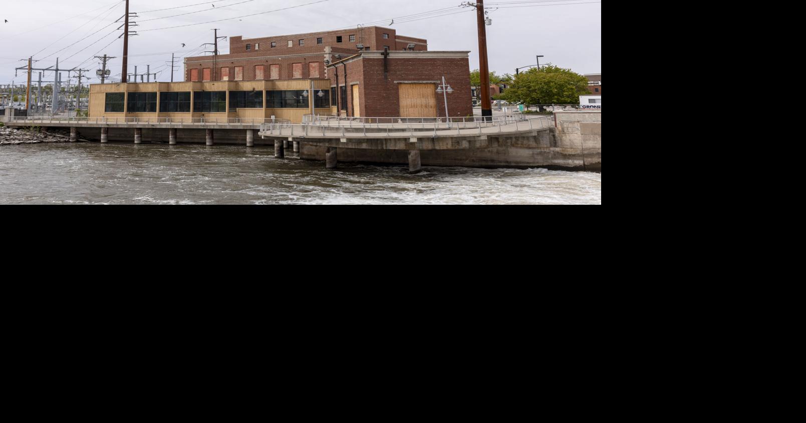 Hawkeye alum bringing new life to Iowa River Power restaurant building