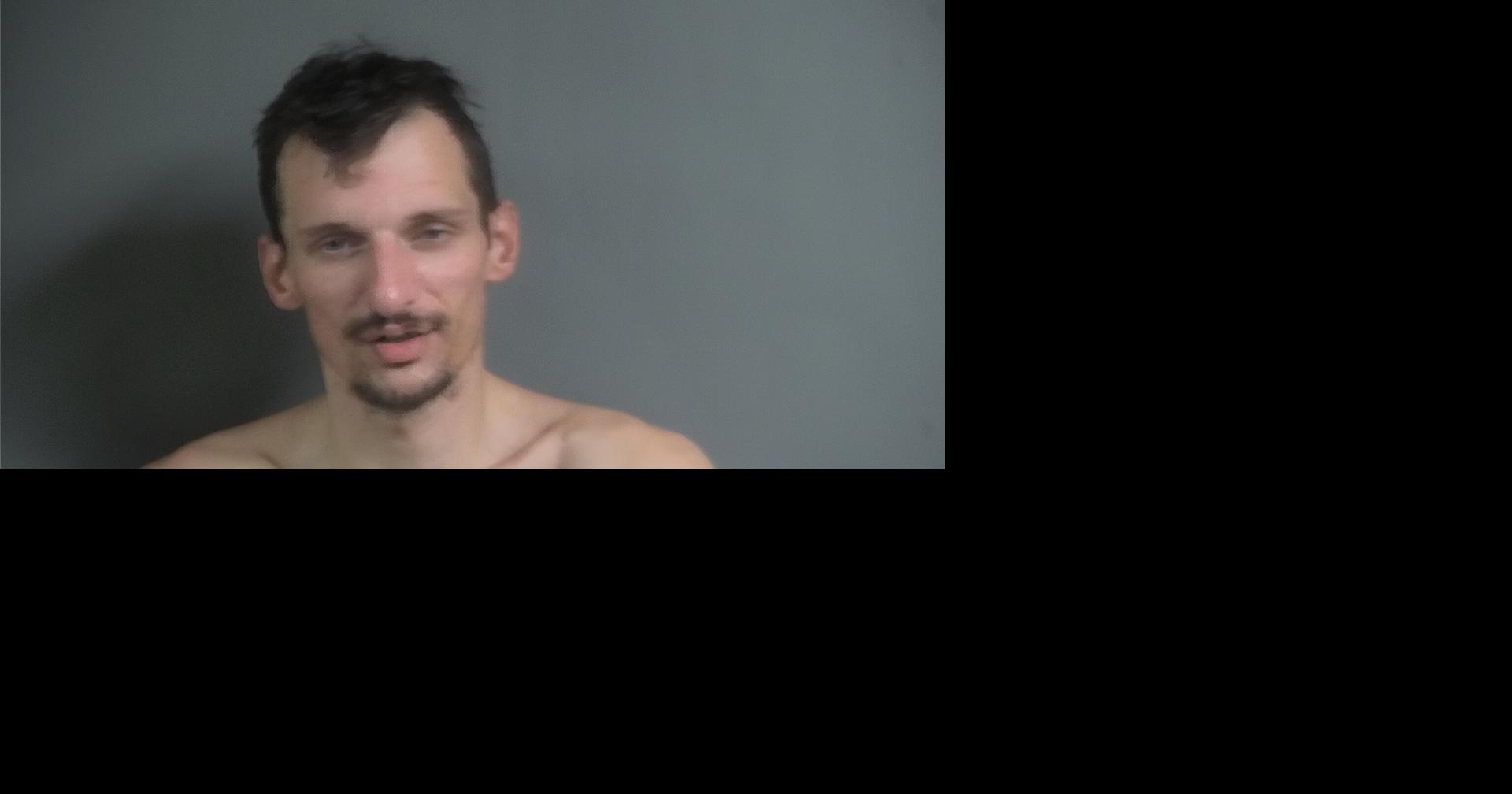 Iowa City man charged in stabbing | Crime and Courts | thegazette.com