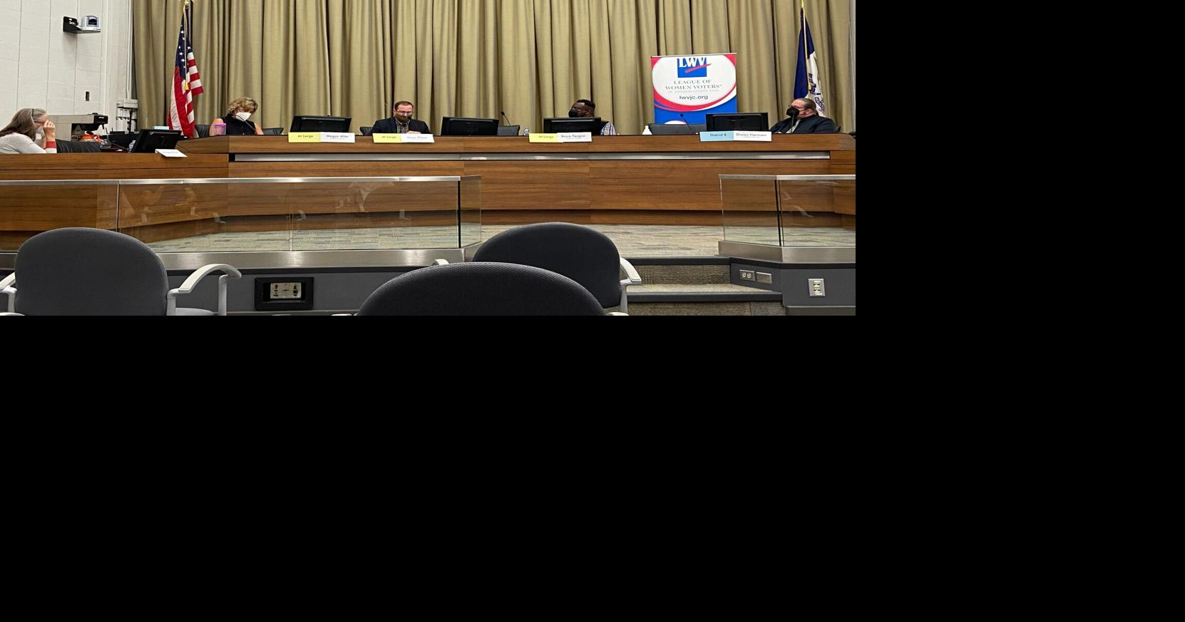 Iowa City Council candidates discuss climate change, county’s armored ...
