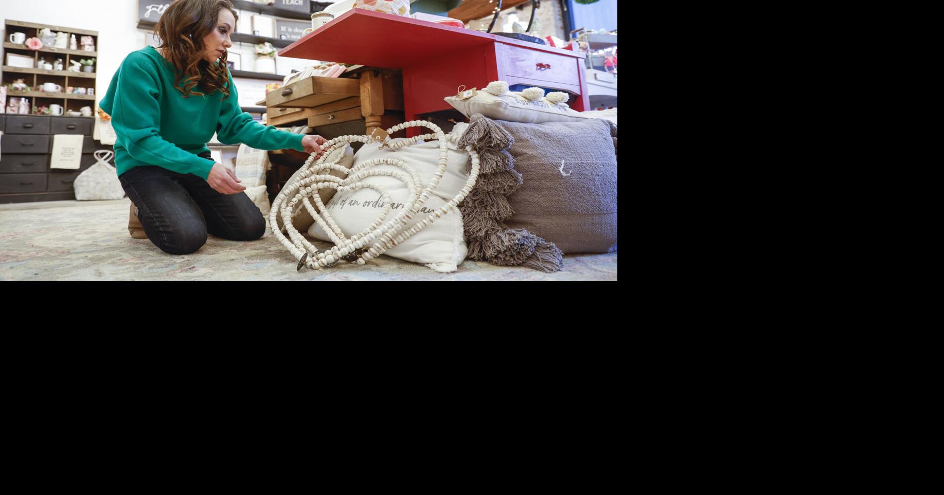 MY BIZ: Teacher opens gift, decor shop in Solon | Cedar Rapids Business ...