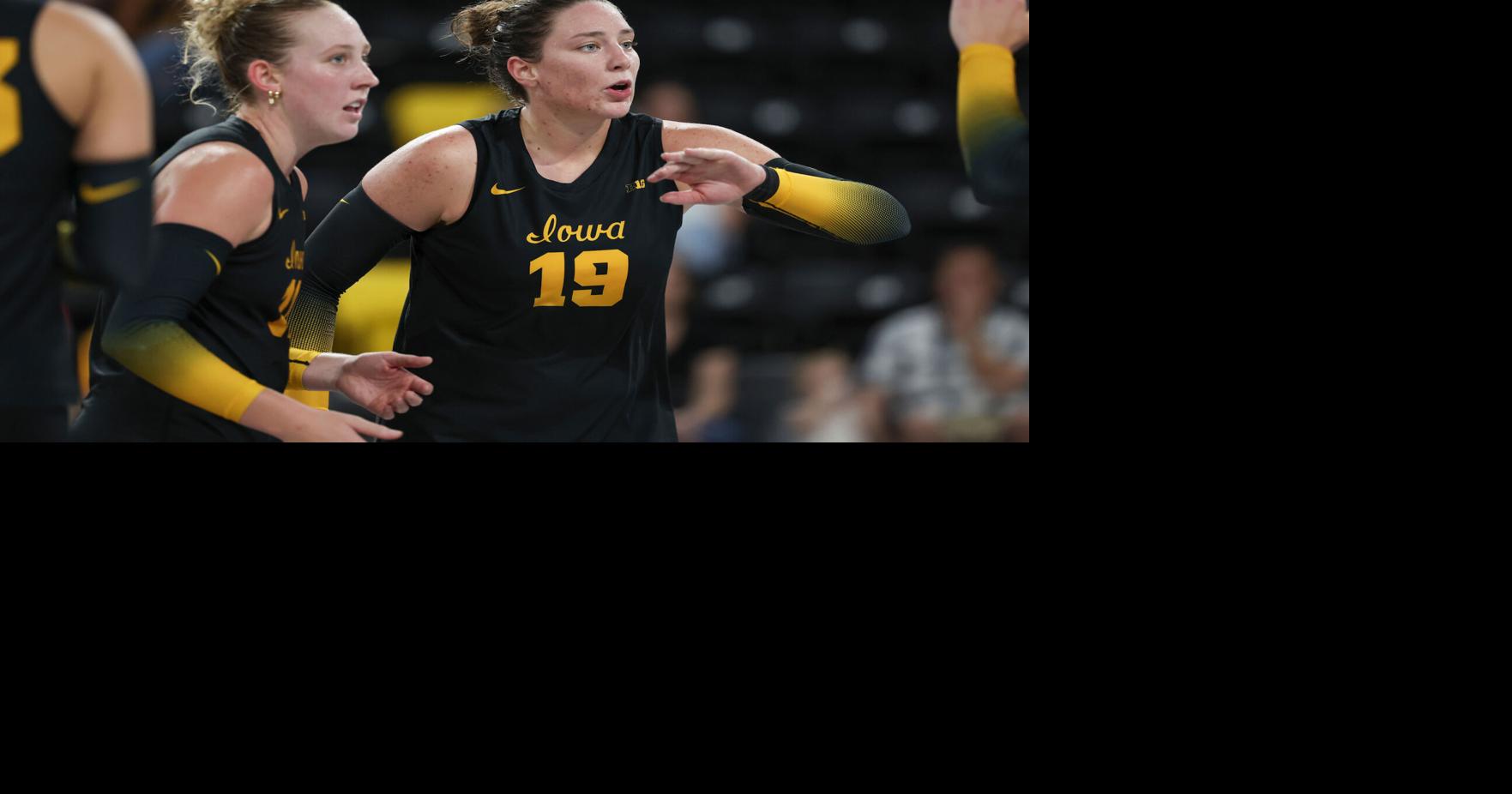 How Iowa volleyball’s Liv Mogridge found her place with the Hawkeyes