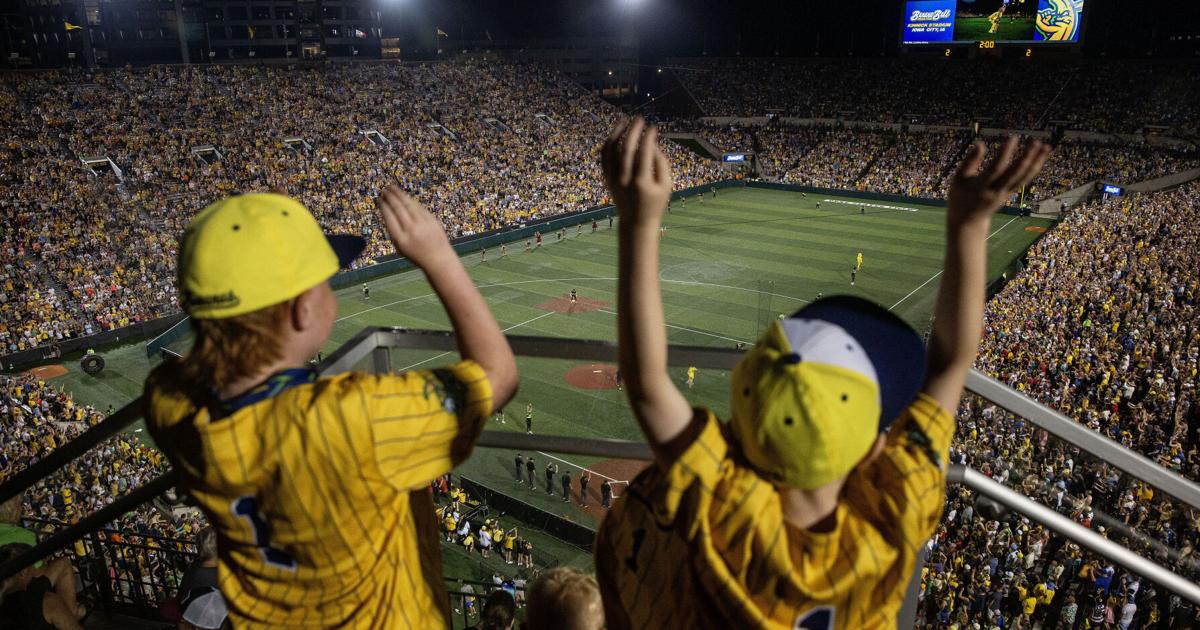 Photo Gallery: The Savannah Bananas take over Kinnick Stadium