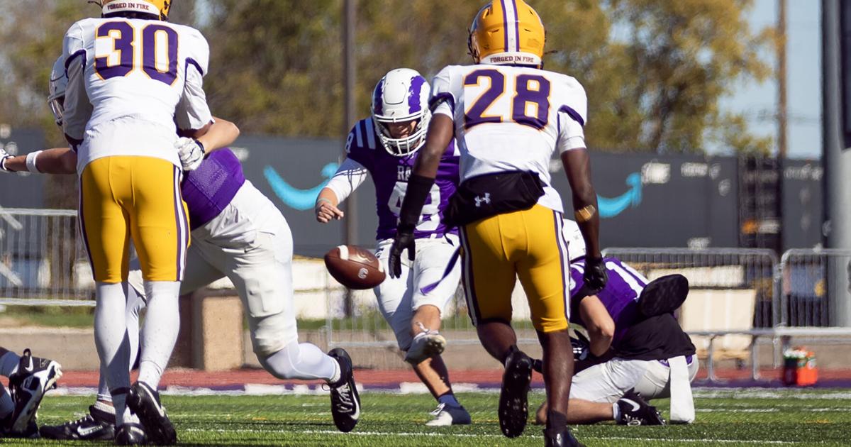 Four field goals from ‘Money Mitch’ lift Cornell to home win over Knox