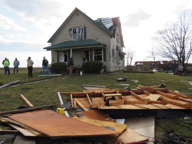 Damage widespread in Eastern Iowa as tornadoes and strong storms rumble ...