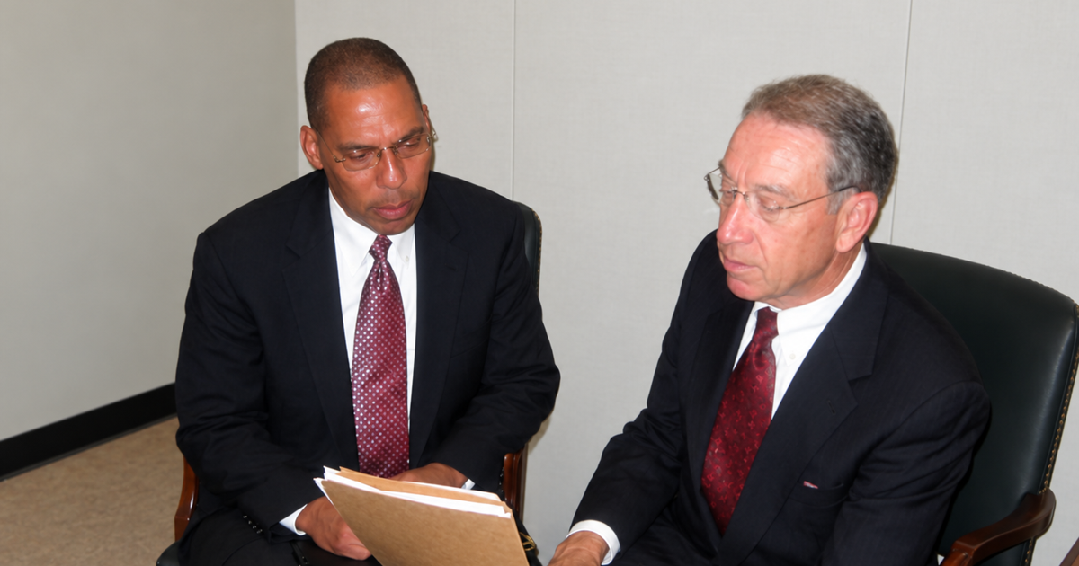 Column: Beth the vacuum did her job. Grassley should do his