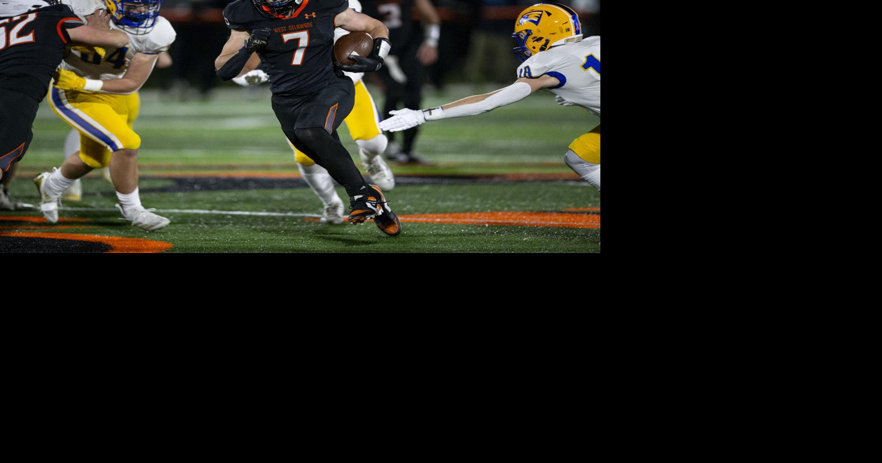 Photos: Manchester West Delaware vs. Dubuque Wahlert Class 3A Iowa High ...