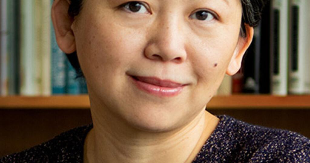 Two University of Iowa grads win Pulitzers, bringing total to almost 50