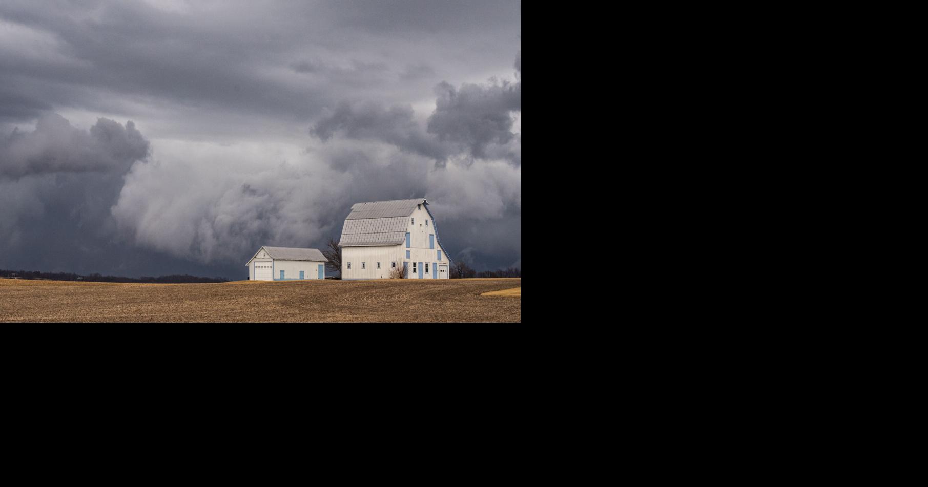 Strong tornadoes, large hail possible in Friday storms | Weather ...
