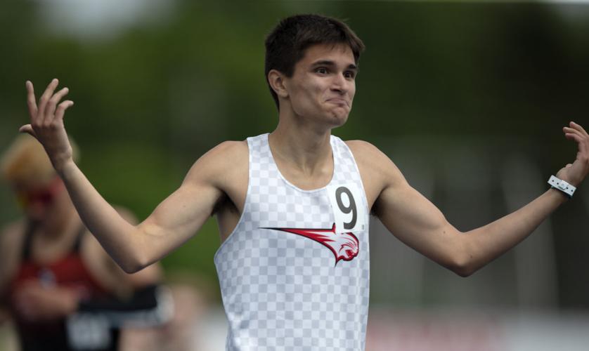 Photo gallery: Day 3 Iowa High School State Track & Field Championship ...