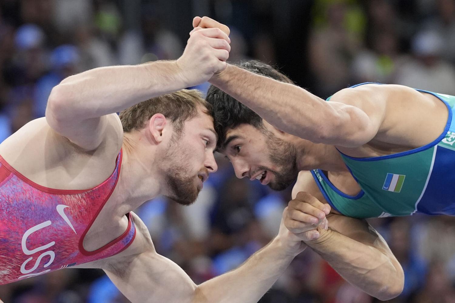 Spencer Lee sweeps his way to another U.S. World Team spot