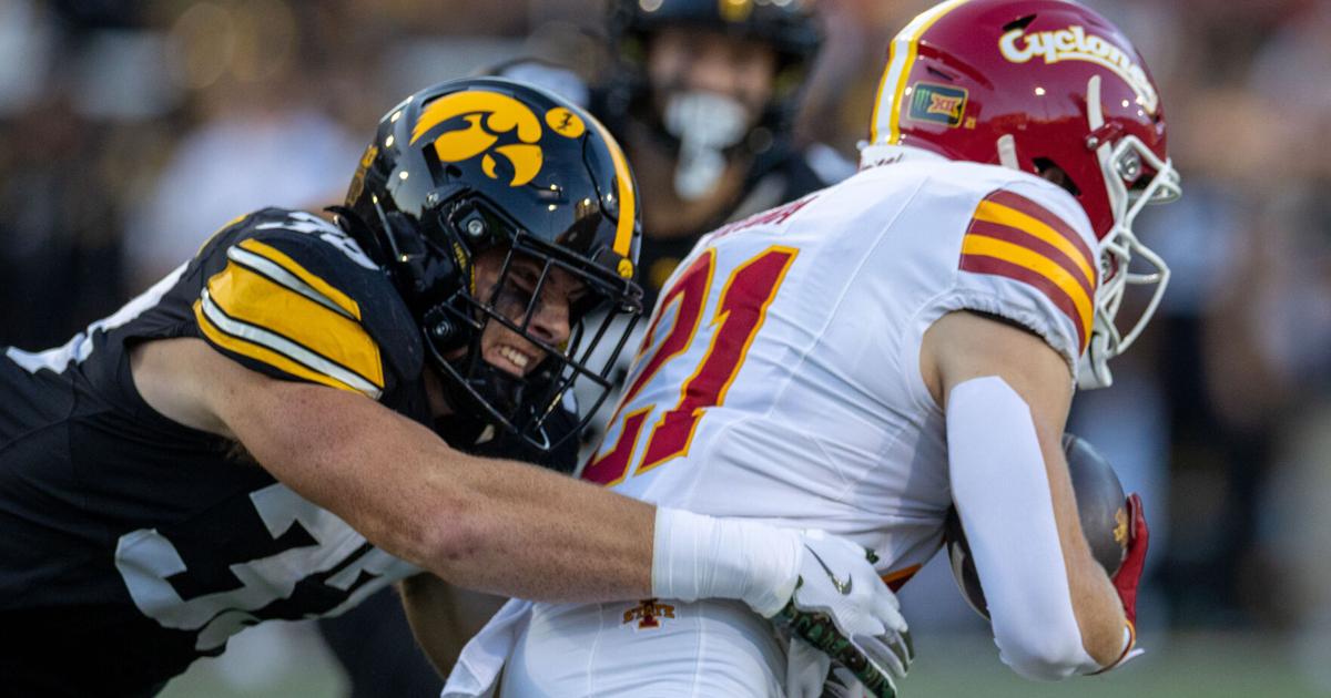 Caden Buhr kicks game-winning field goal to secure Iowa football's Cy-Hawk ...