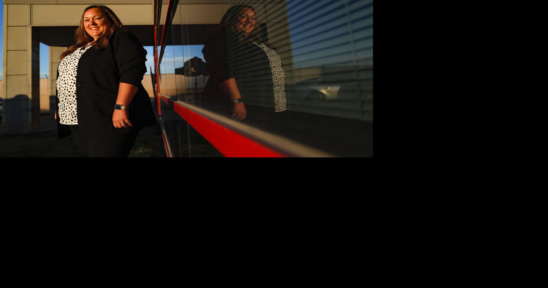 First female air traffic control tower manager at Eastern Iowa Airport ...