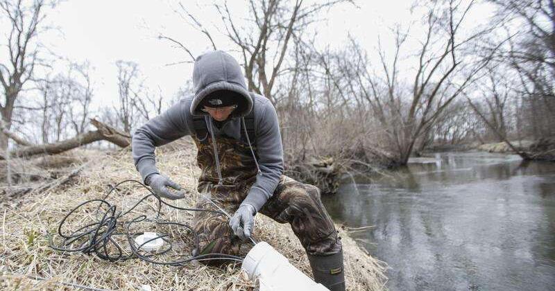 Iowa Republican senators scrap water sensor funding