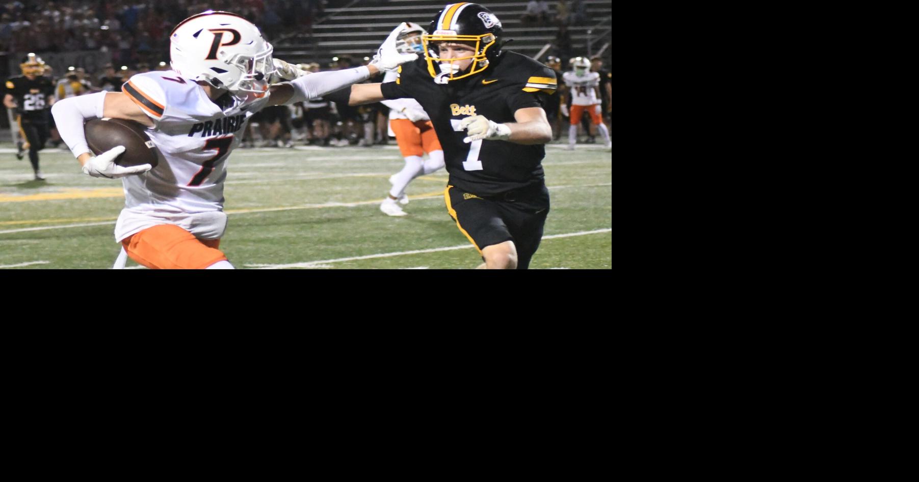 Photo Gallery: Cedar Rapids Prairie falls, 26-14, in high school football at Bettendorf (9-11-26)